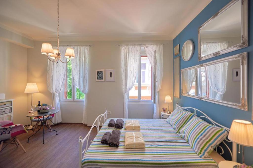 Old City Romantic Studios 2 普拉 外观 照片