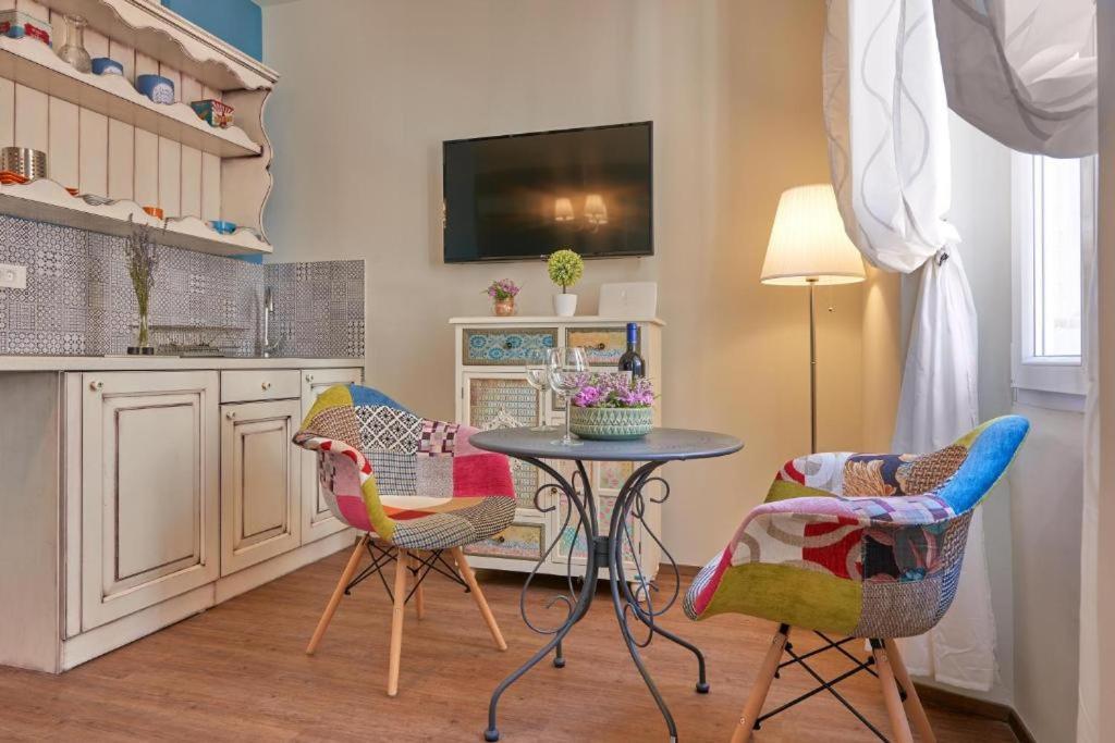 Old City Romantic Studios 2 普拉 外观 照片